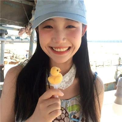 春花娇美可人儿